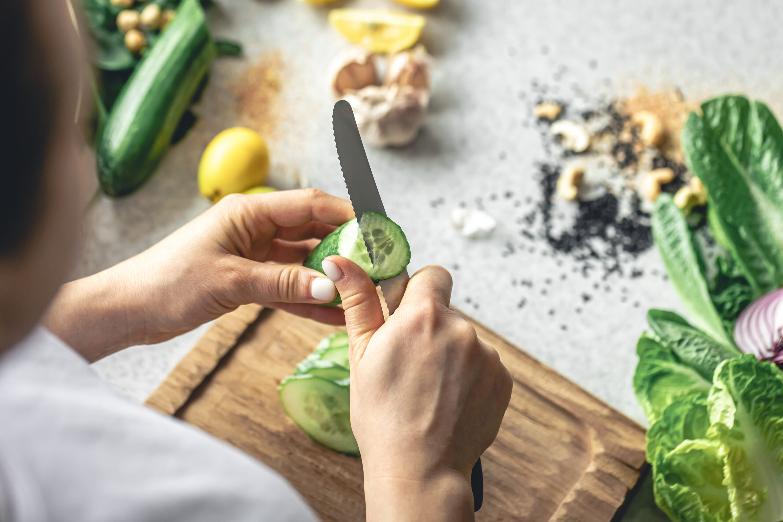 How to Make Vegan Pesto Pasta in 15 Minutes